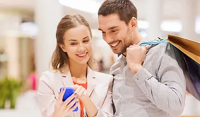 Descarga la app y solicita también tu cuenta de ahorros Banco Pichincha y tu tarjeta de débito.