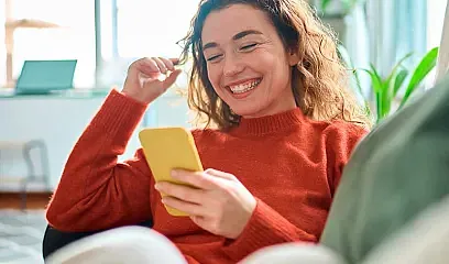 Paga el agua en minutos: Olvídate de salir de casa para pagar tus servicios básicos. Con Banca Móvil puedes hacerlo desde donde estés.