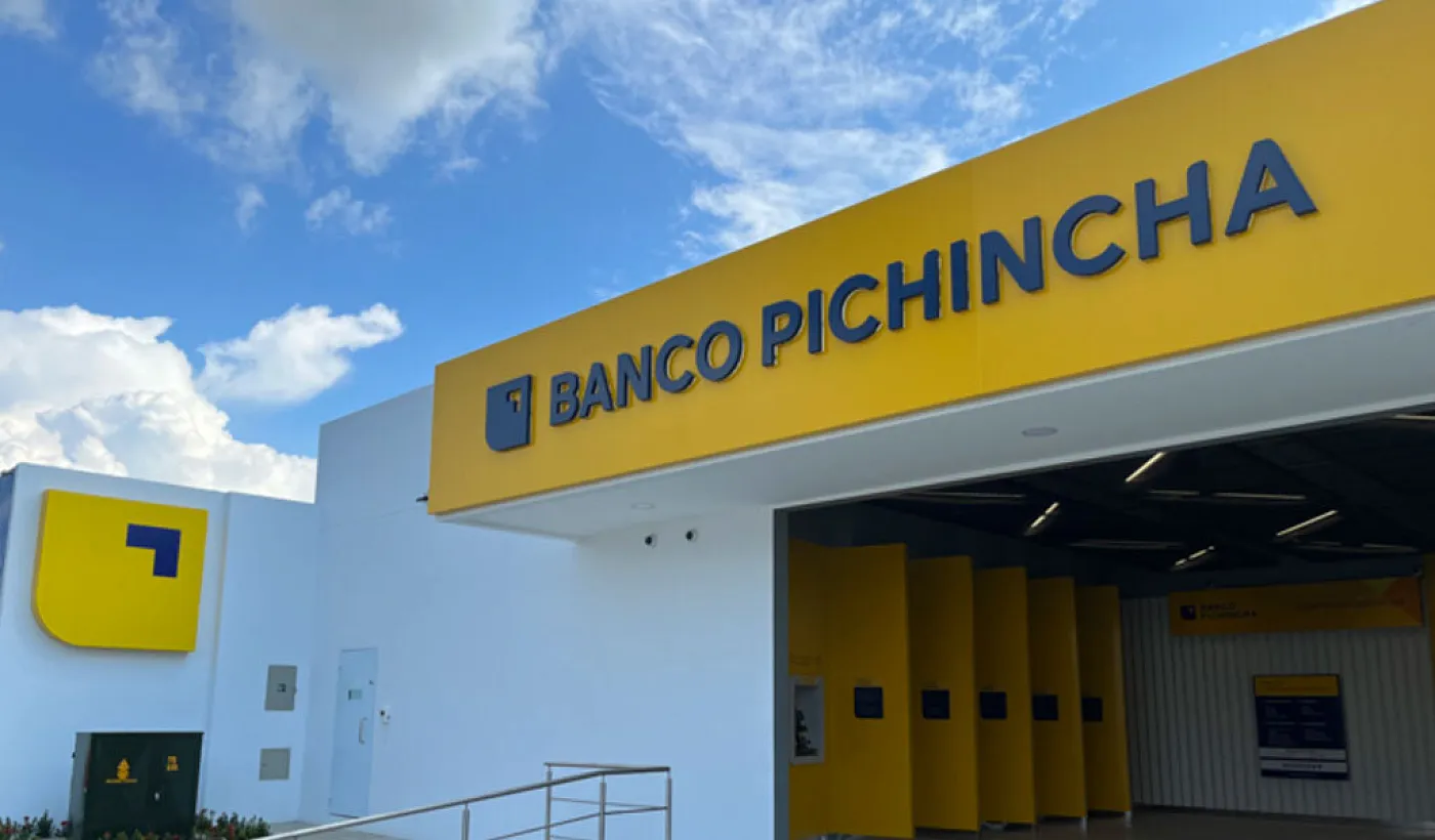 Renovamos nuestra agencia Reales Tamarindos en Portoviejo Renovamos nuestra agencia Reales Tamarindos en Portoviejo