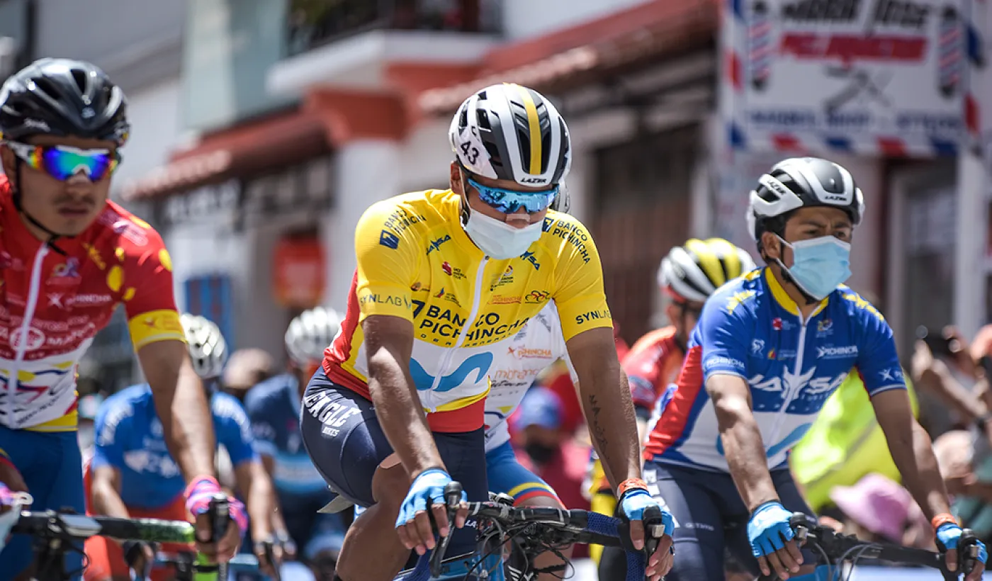 La camiseta del campéon de la Vuelta al Ecuador Banco Pichincha, escalón a grandes lides La camiseta del campéon de la Vuelta al Ecuador Banco Pichincha, escalón a grandes lides